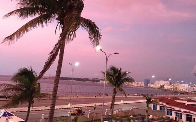 Malecon De La Habana