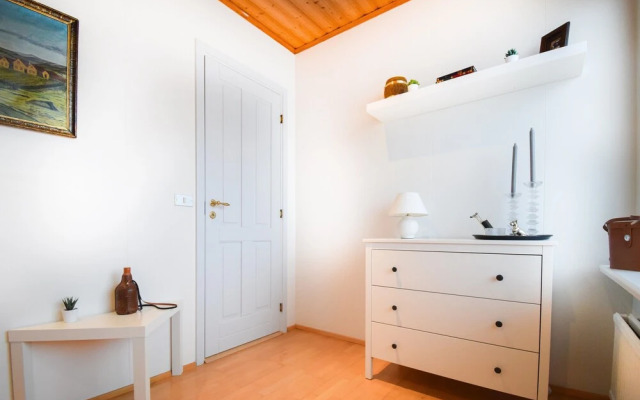 House B49