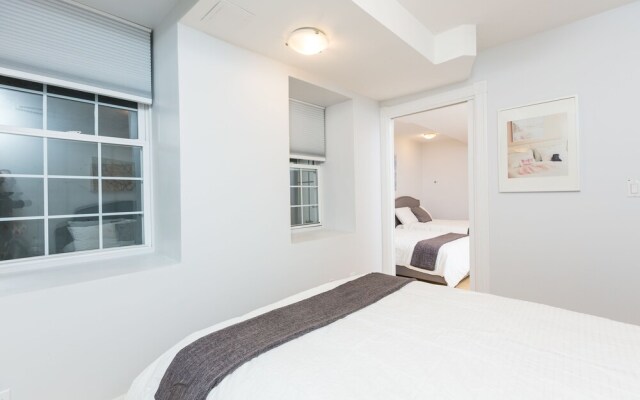 Applewood Suites - Yorkville