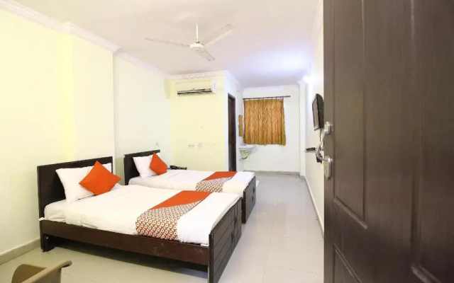 OYO 27664 Hotel Nawab's