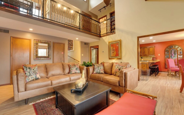 Stunning Southaven Estate: Pool & Spacious Deck!