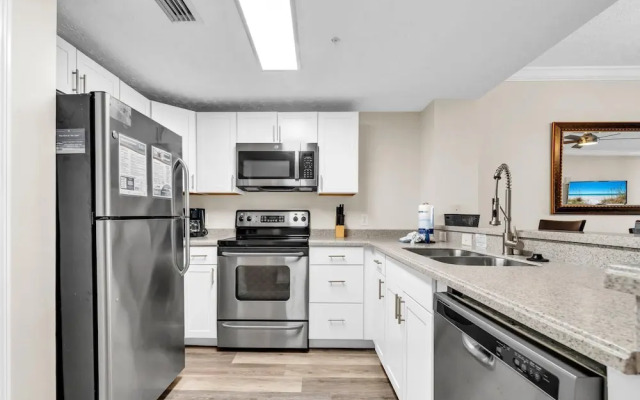 Majestic Beach Towers 1-2003