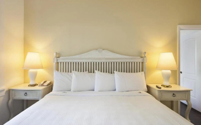 The Southernmost Inn - Adults Only
