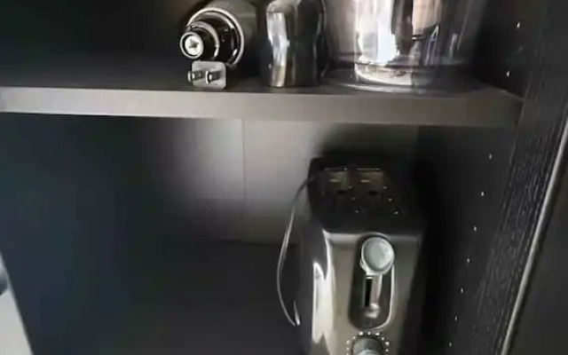 Palm Beach Vacaysuites - Bamboo Suite - Studio