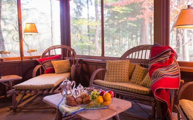 The Lodge at Glendorn