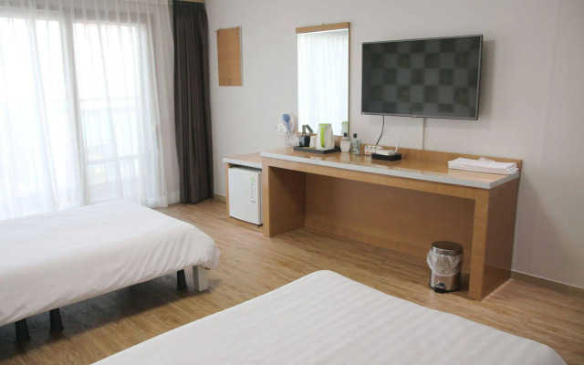 Momento Hotel