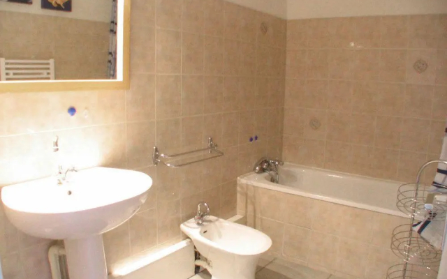 Les Balcons De La Cité - Le Saint Gimer