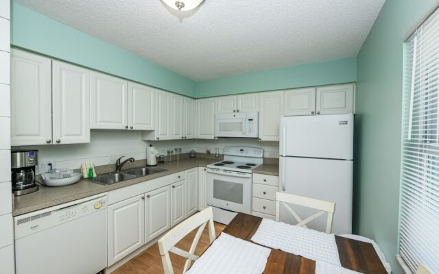 Seashell Chateau by Beachside Management