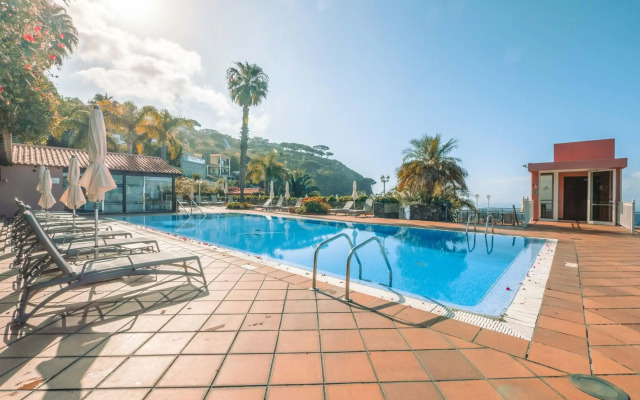 Hotel Ocean Gardens