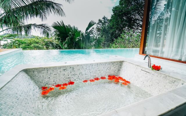 Sea View Koh Chang Pool Villas