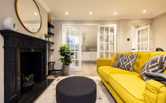 The Sands End Secret - Stylish 2BDR Flat with Garden