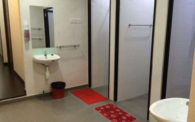 OYO 90326 Wg Guest House