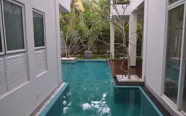 Anchorage Villa