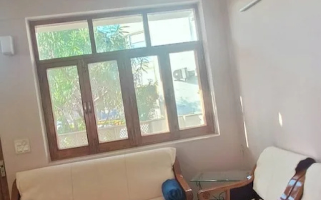 Luxury 2 Bedroom's Apartment