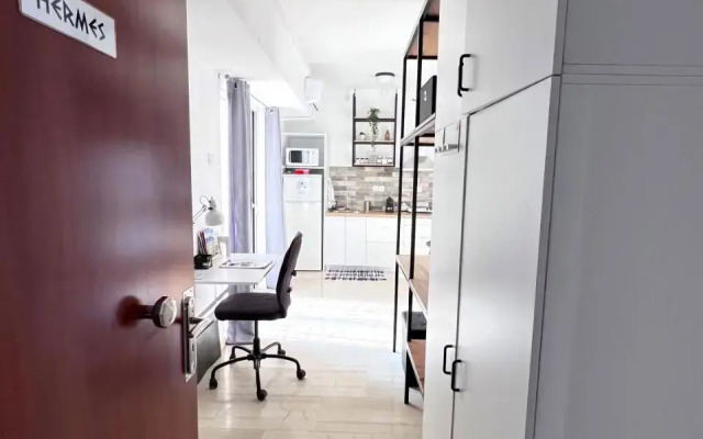 Hermes New & Comfy Studio - 25' walk to the Acropolis