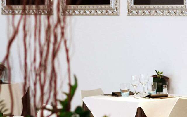 Euro Hotel Residence