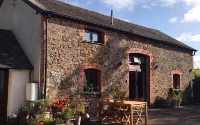 Tranquil Barn Retreat Nr Winkleigh