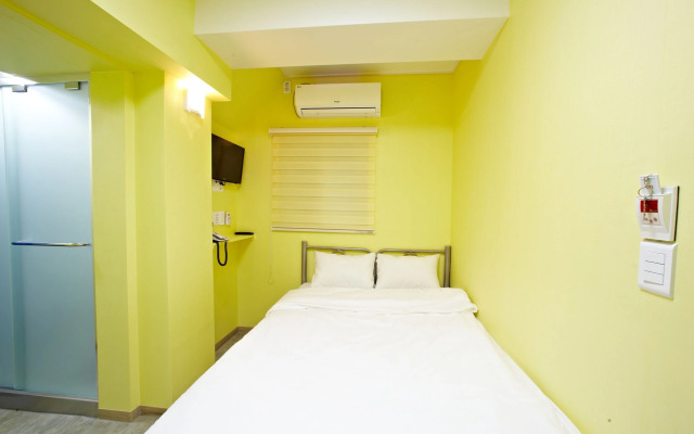 Rainbow Hotel Myeongdong