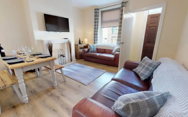 Stayzo Stylish House Accommodation in Westminster