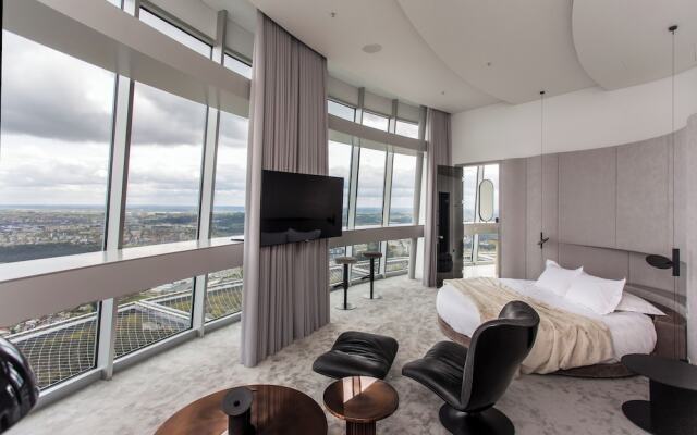 Vilnius TV Tower Apartments DEBESYS
