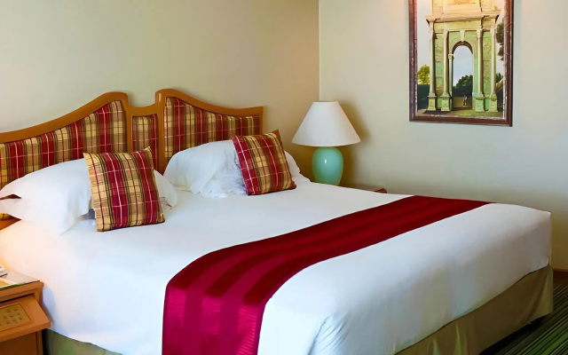Grand Palace Hotel
