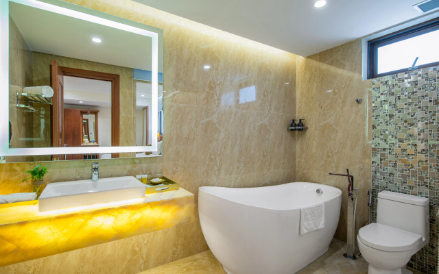 Mandila Beach Hotel DaNang