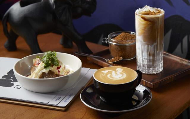 ARTOTEL Gajahmada Semarang