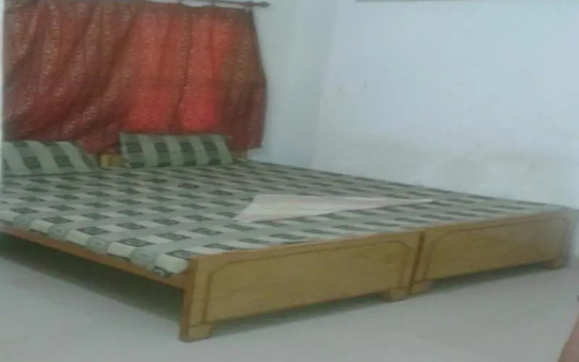 Natraj Inn P Guest House