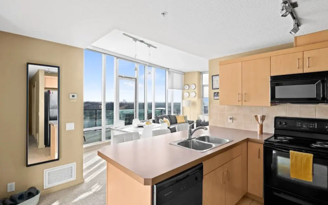 GLOBALSTAY. Gorgeous Downtown Condos. Free parking