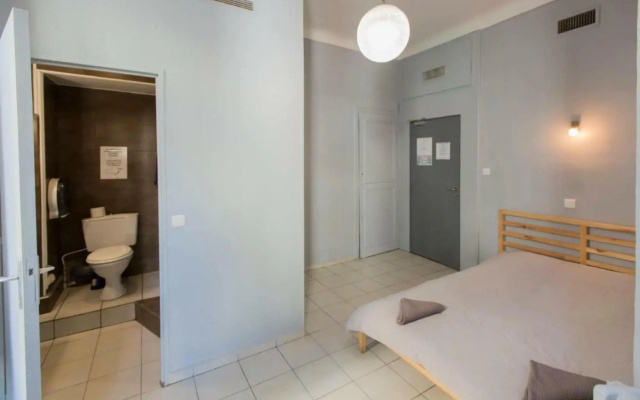 Pastoral - Hostel