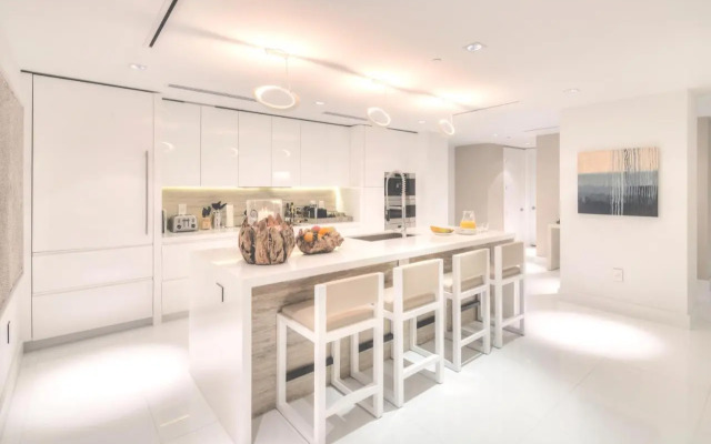 Ocean View Private Residence - 1007