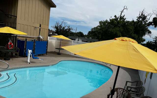 Super 8 by Wyndham Red Bluff