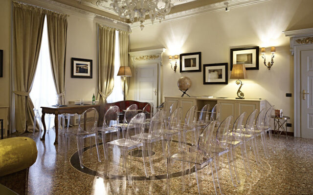Grand Relais The Gentleman of Verona - Guest House