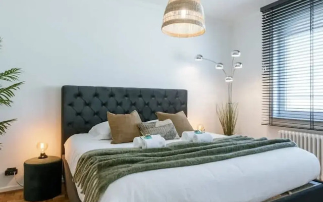 Frontal Seaview Apartment in Ostend