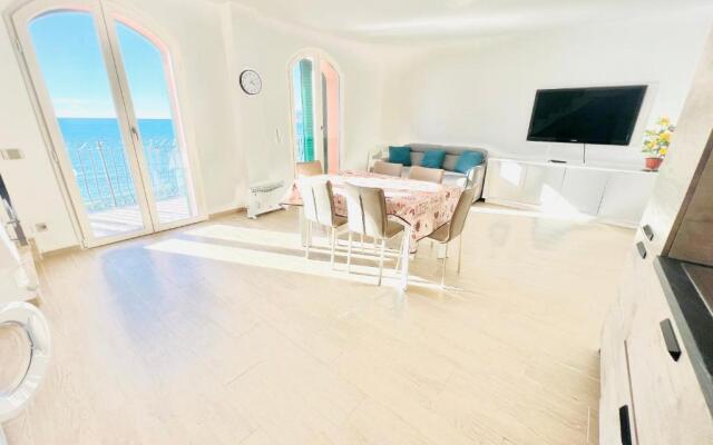 Suite Luxury Le Palme 1 - Sanremo fronte mare