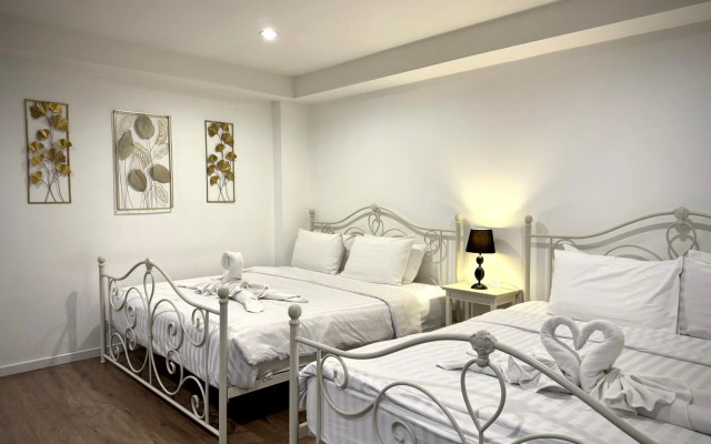 Nidhra Lanna Hotel