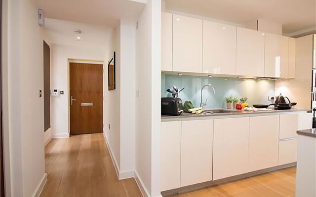 Diamond - Marsham City Apartment