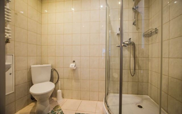 Biplan Guest House Aleksandria