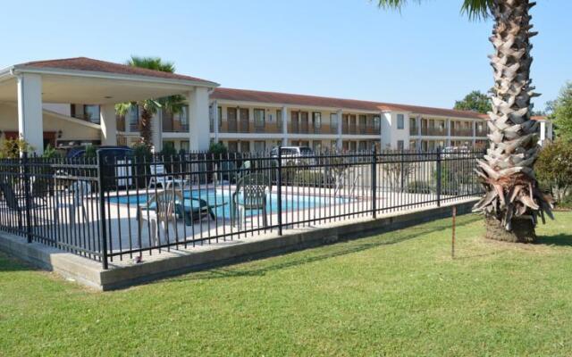 Treasure Inn
