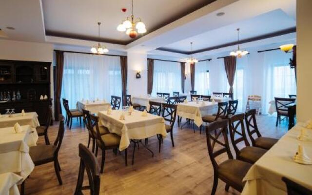 Piatra Pinului Ski Hotel & Spa