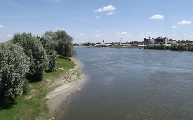 Apartments Osijek By The River