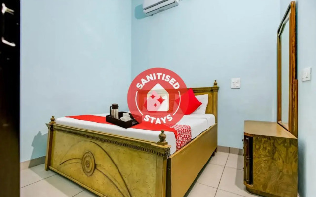 Oyo Flagship 703865 Moonlight Guest House