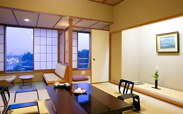 Kaike Tsuruya