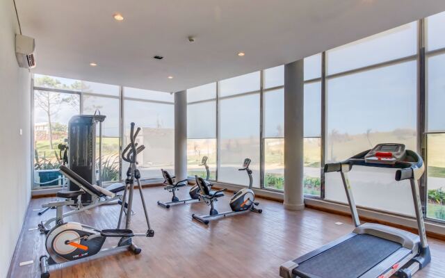 Moderno apartamento frente al mar y piscina - Azure Towers