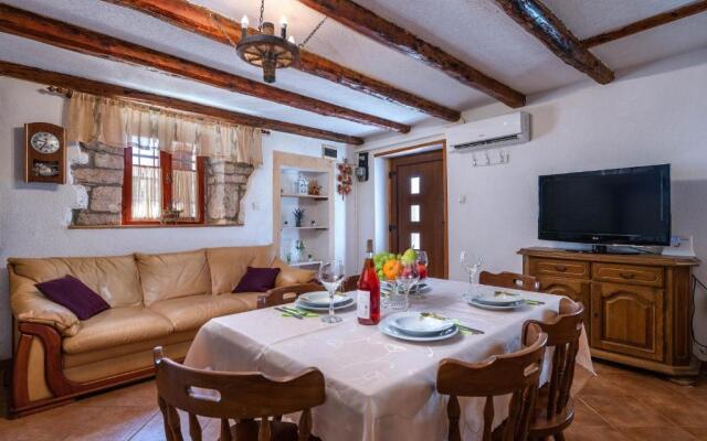 Holiday Home Dide