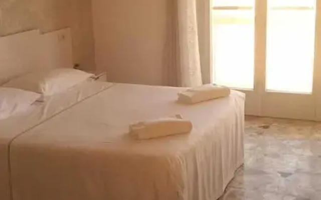 Casamia Guest House