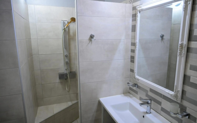 Rouda Bay Hotel