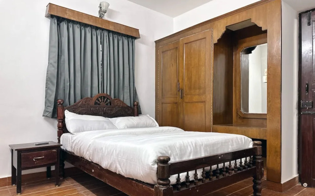 Travel & Stay