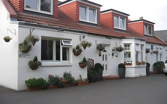Arden Guest House, Craigmillar Castle Edinburgh