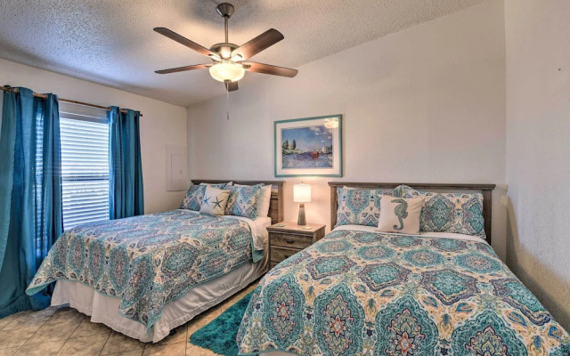 Galveston Beachfront House w/ Deck & Ocean Views!